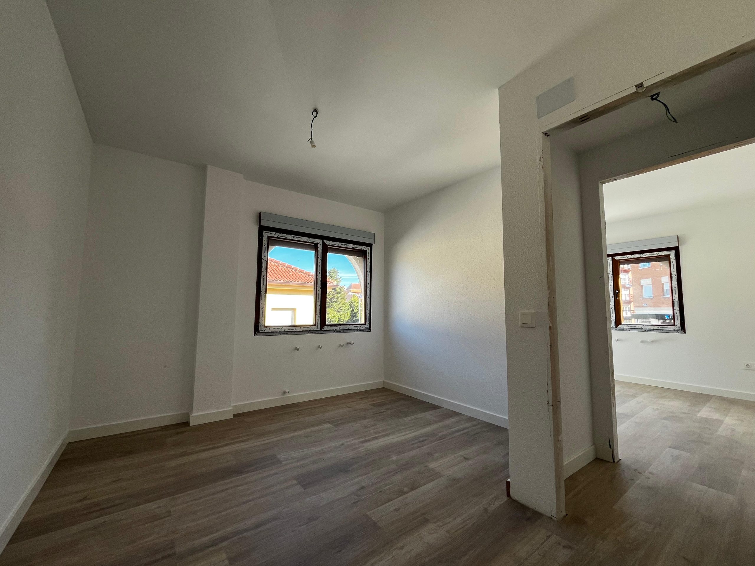 WhatsApp Image 2025-05-17 at 16.23.01 (2)